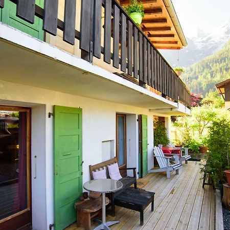 Chalet De Pascaline Bed & Breakfast Ле Уш Екстериор снимка