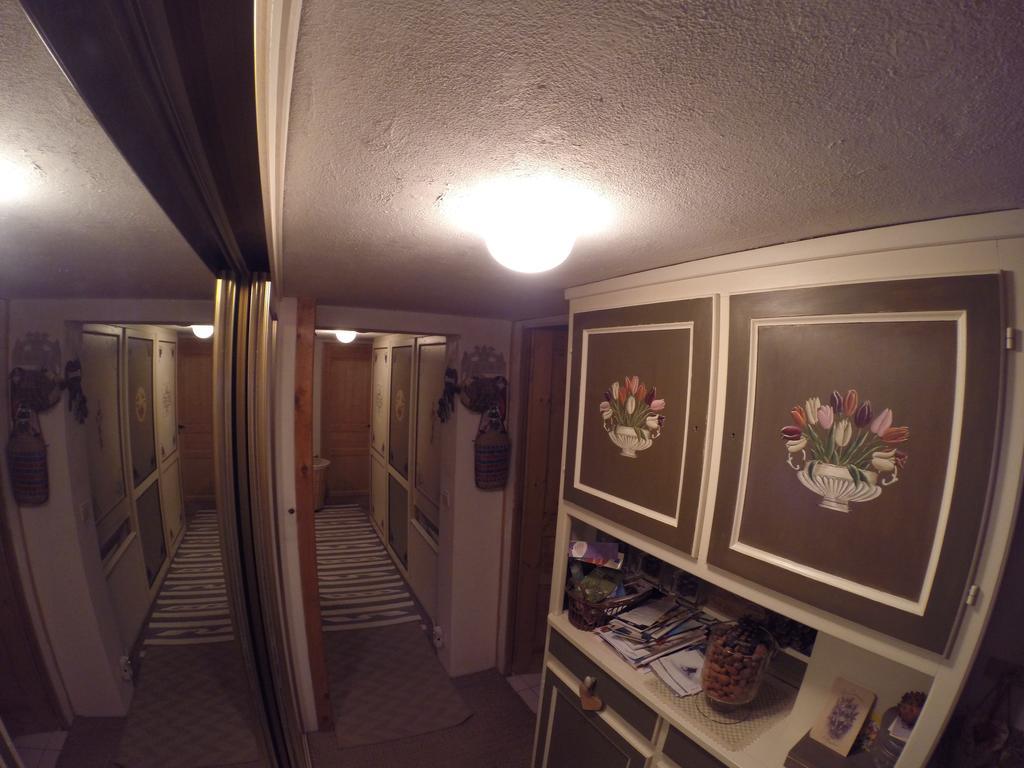Chalet De Pascaline Bed & Breakfast Ле Уш Екстериор снимка