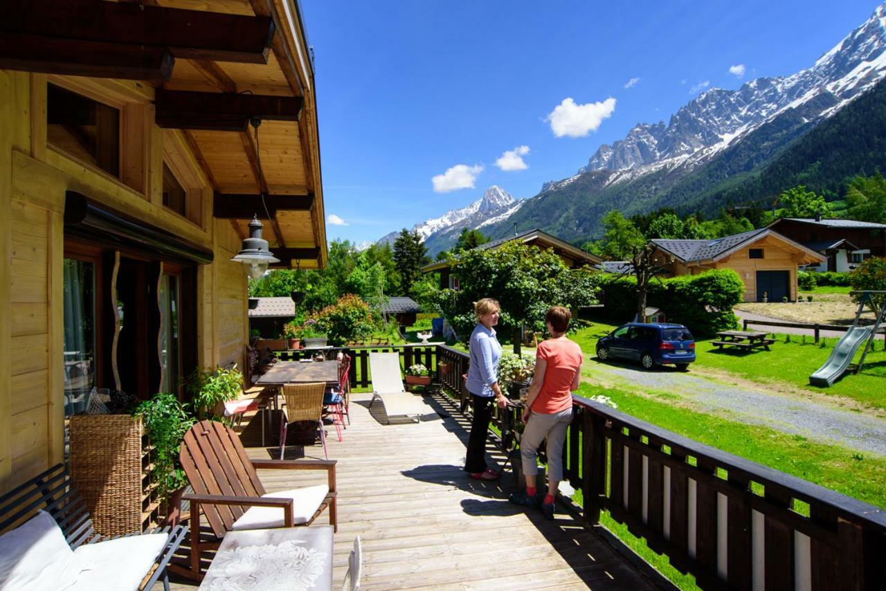 Chalet De Pascaline Bed & Breakfast Ле Уш Екстериор снимка