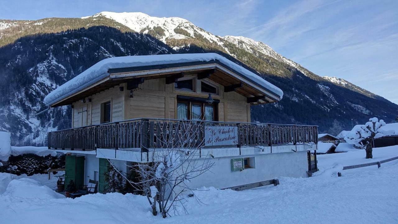 Chalet De Pascaline Bed & Breakfast Ле Уш Екстериор снимка